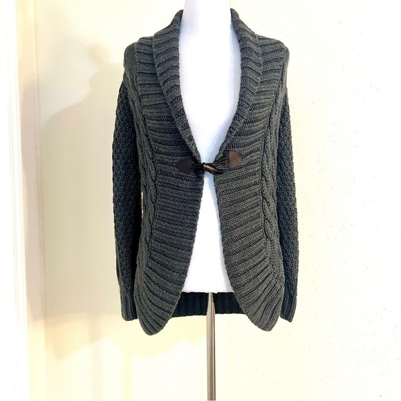 J.McLaughlin Wool Toggle chunky Cable knit cardigans Gray luxury women’s size S - Picture 1 of 12